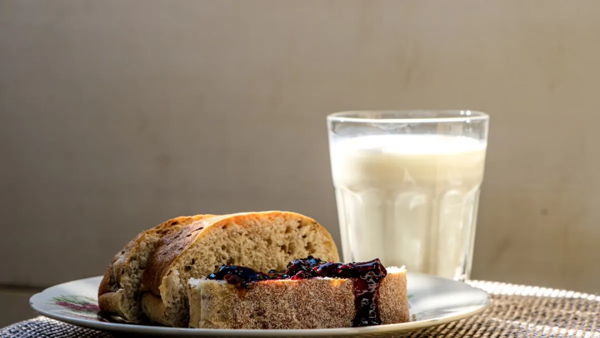 Best Non-Dairy Milk for Lattes: A Barista's Honest Ranking