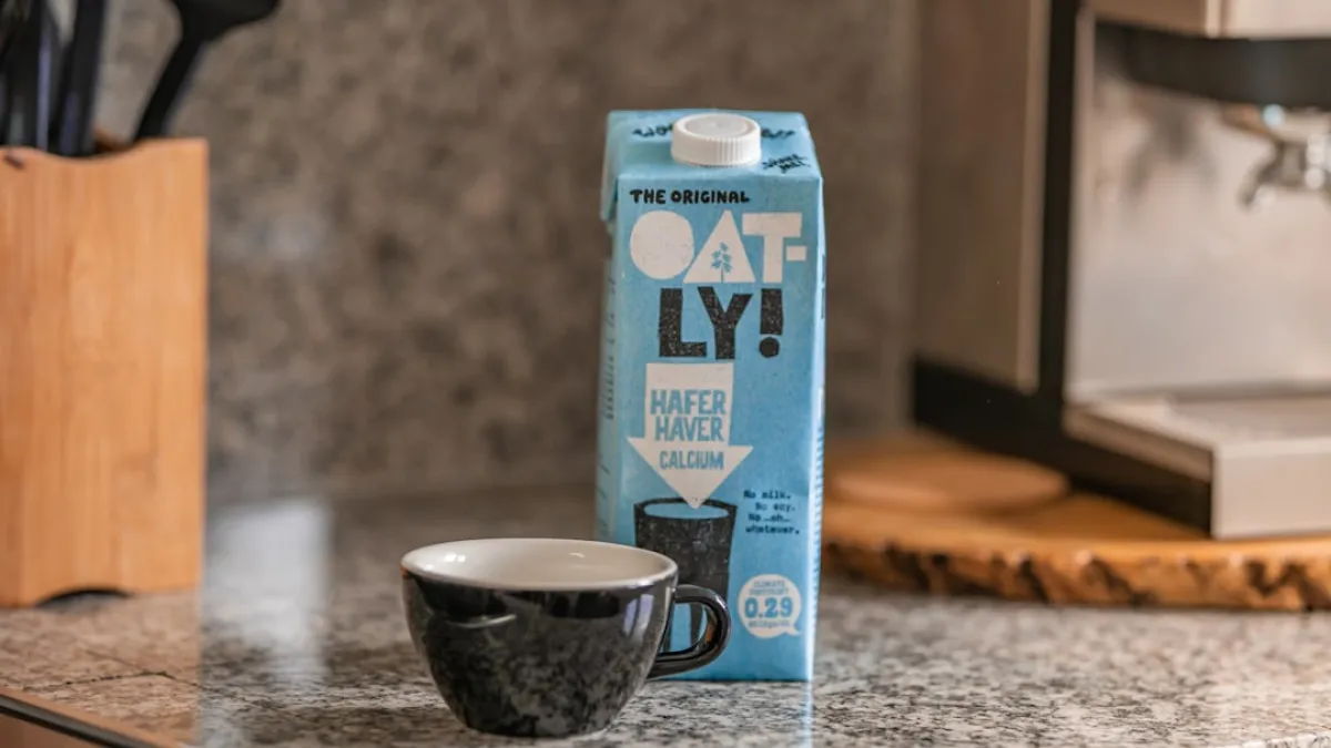 How to Froth Oat Milk at Home Without a Steam Wand for Perfect Lattes