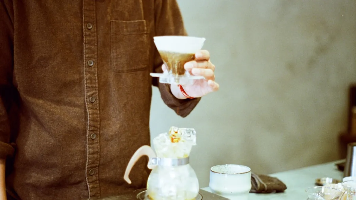 How to Make Vanilla Coffee Syrup at Home: Your Barista Secret