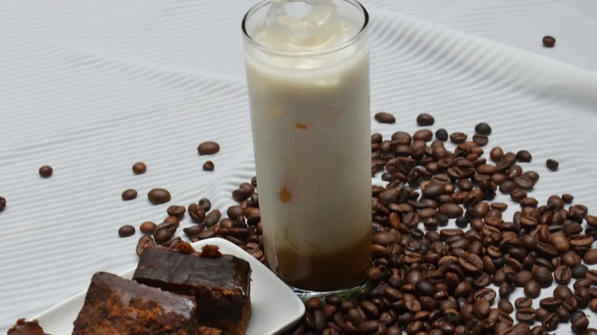 Pour Perfect Latte Art: Best Barista Oat Milks for Home Coffee